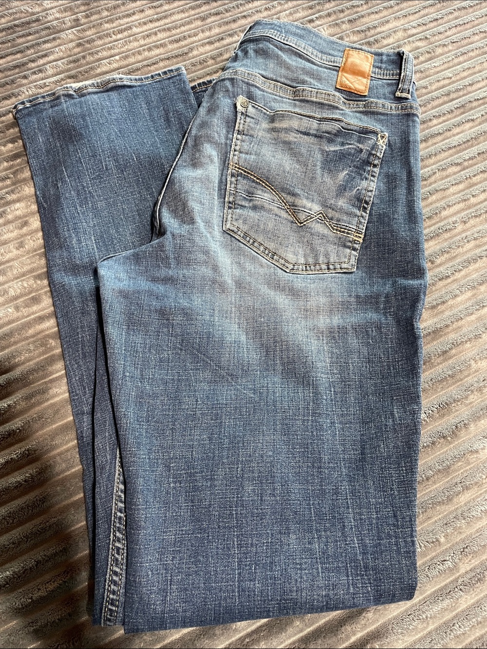 Men's Buckle Denim Jeans - Classic Straight Fit